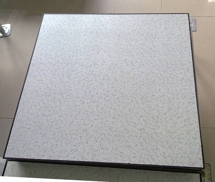 PVC有邊防靜電地板